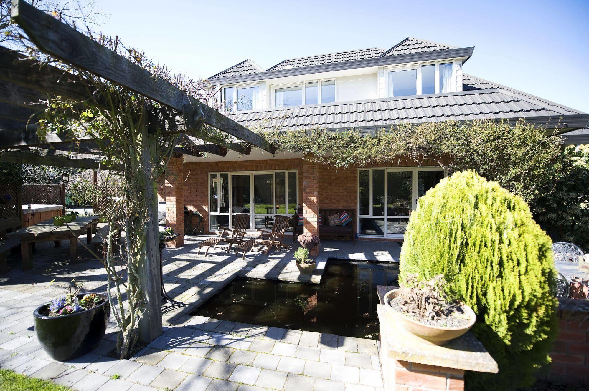 St James Bed And Breakfast Christchurch Exterior foto